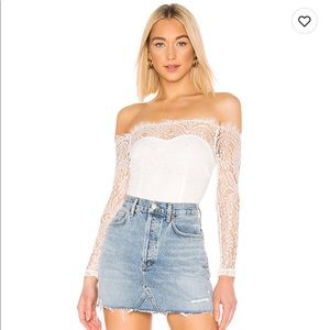 Superdown Rivka Off Shoulder Bodysuit